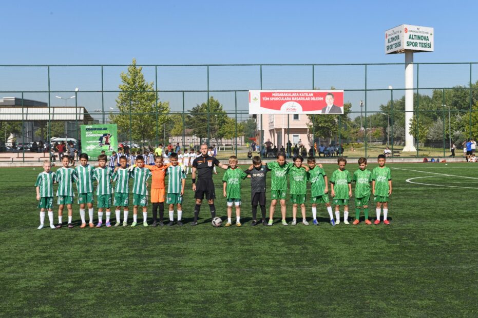 Osmangazi Belediyesi’nden çocuklara özel futbol turnuvası