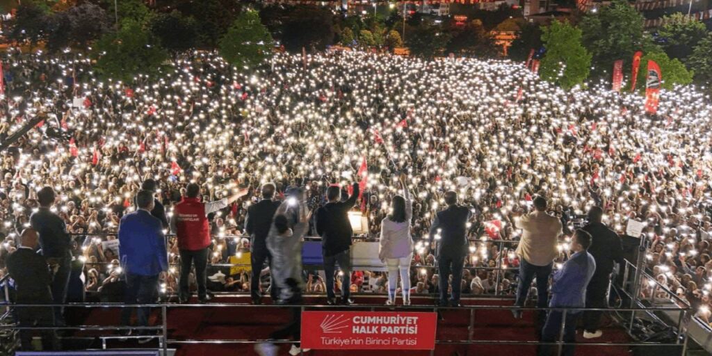 Özgür Özel, İmamoğlu mitinglerini bitirme şartını açıkladı