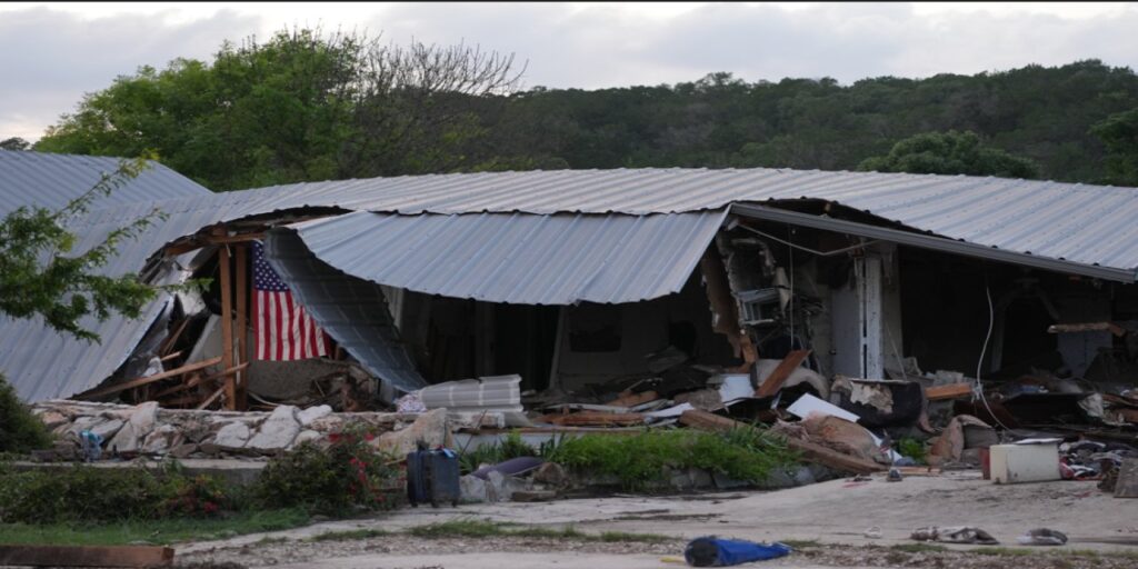 Texas selinde kaybolan yaz kampındaki 27 çocuğun cansız bedenine ulaşıldı