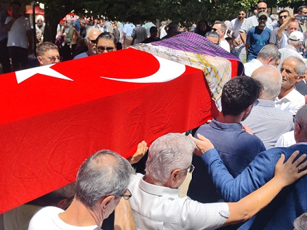 CHP Camiamızın Acı Kaybı: Prof. Dr. Lale Karabıyık Hayatını Kaybetti