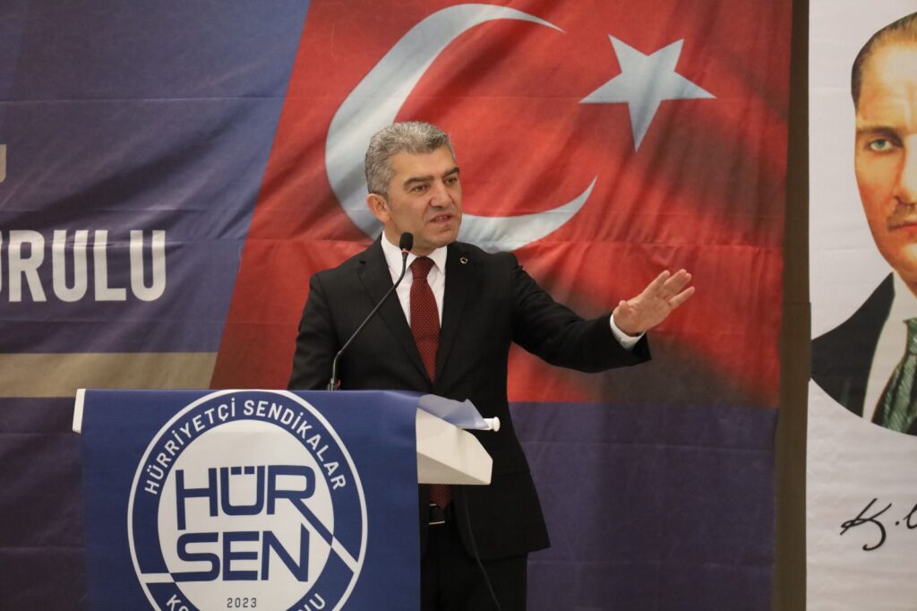 Hür-Sen Başkanı Levent Kuruoğlu’ndan Toplu Sözleşme Tepkisi: “Bu Film Artık Sıkmaya Başladı!”