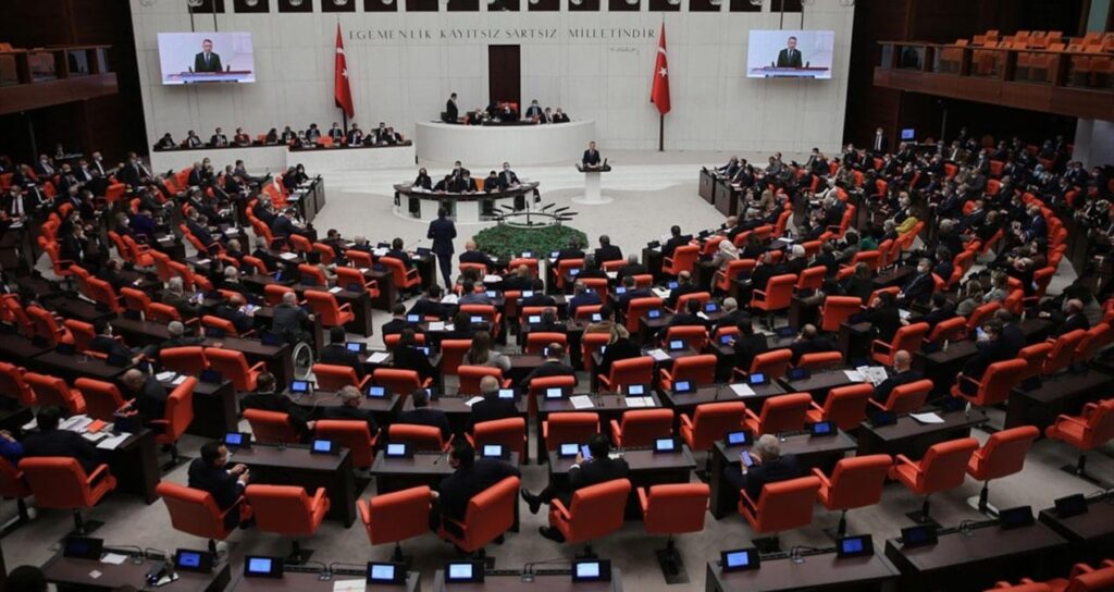 48 milletvekili Öcalan umut hakkı ve ev hapsini görüşecek