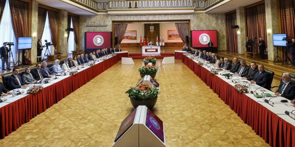 DEM Parti’den komisyonun üçüncü toplantısına ilişkin açıklama