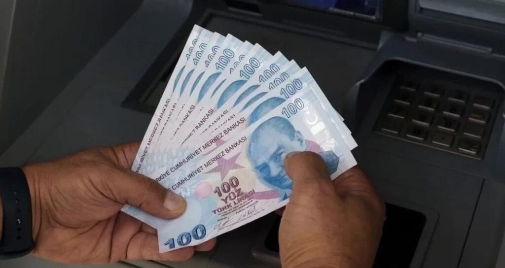 Ev, araba ve nakit kredilerinde faizler düştü