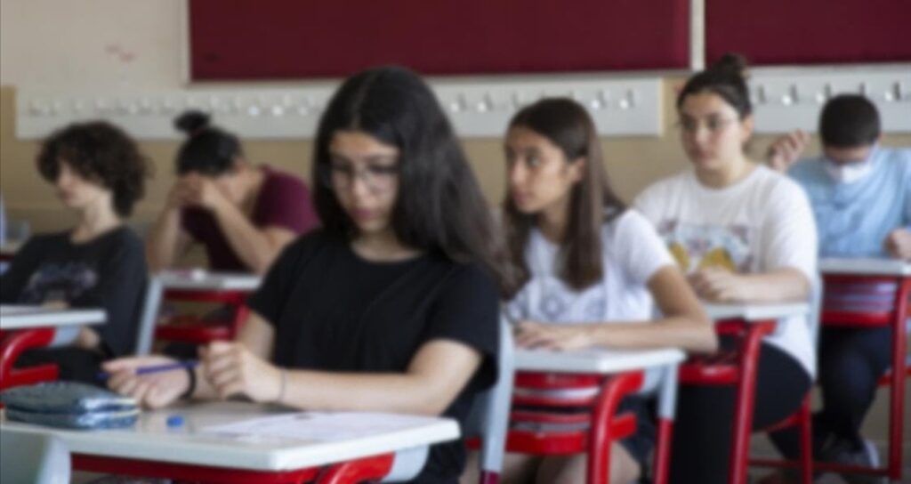 LGS yerleştirme sonuçları açıklandı, Türkiye’nin en iyi 5 lisesi değişti
