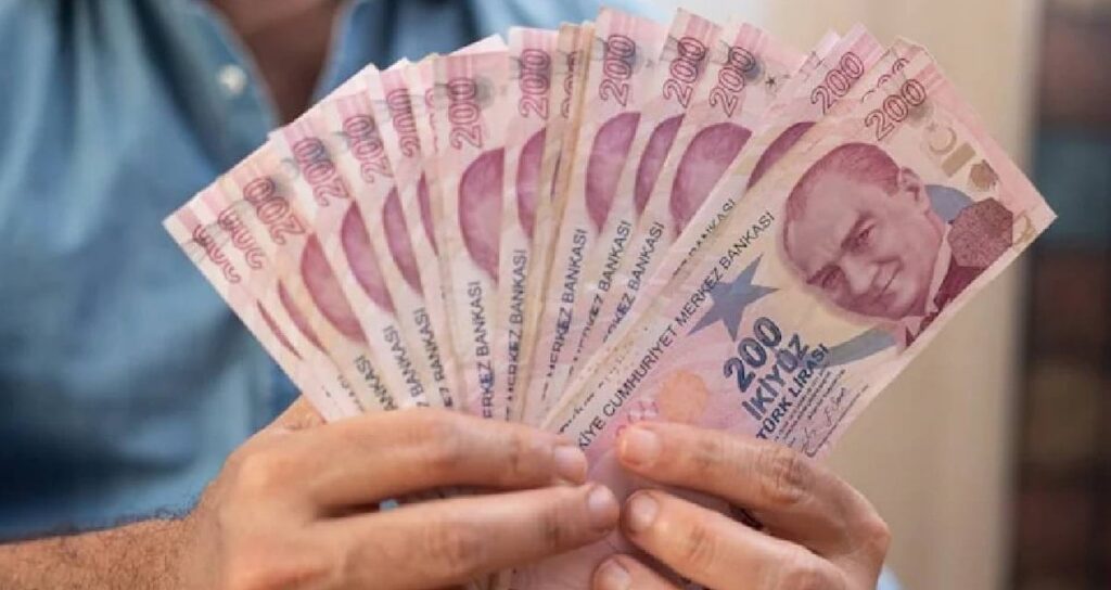 Milyonlarca emekli için masadaki 3 zam senaryosu belli oldu