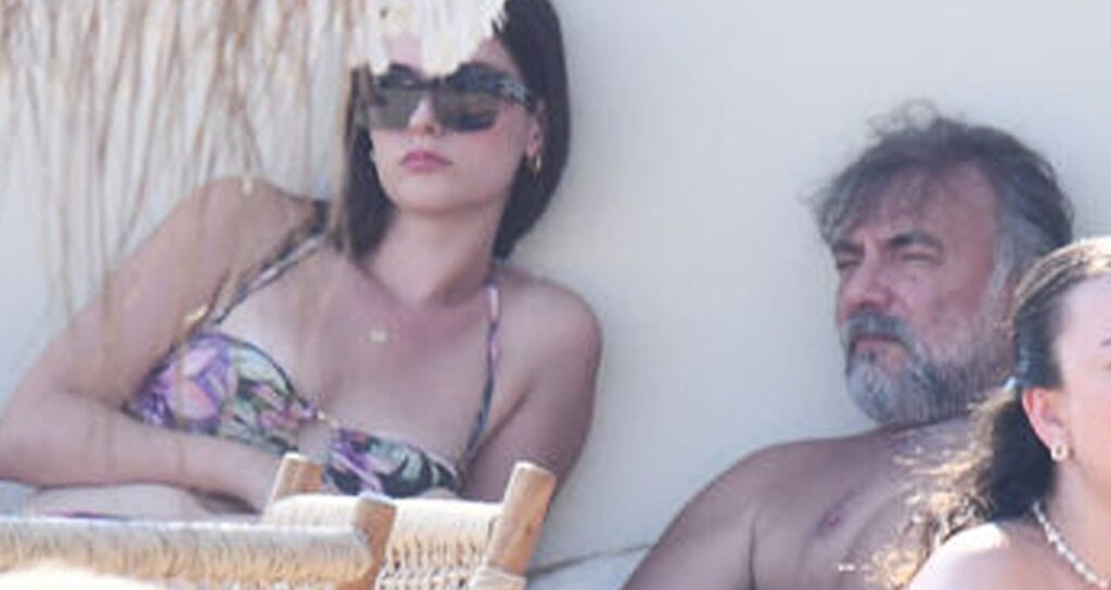 Oktay Kaynarca, Bodrum’da genç güzelle yakalandı