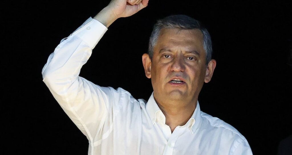 Özgür Özel: Cesaretin adıdır 30 Ağustos