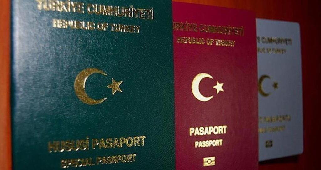 Pasaportu yurt dışından almak Türkiye’de almaktan daha ucuz