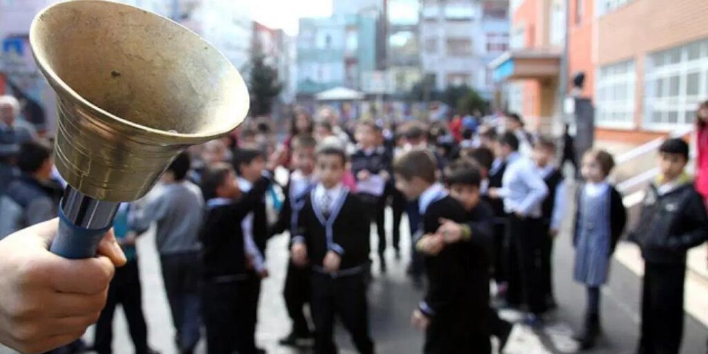 “Cumhuriyet’in eğitim felsefesini tasfiye ettirmeyeceğiz!”