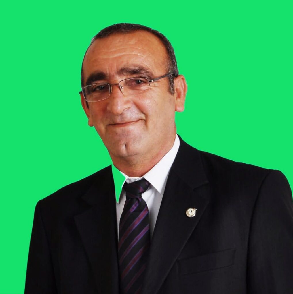 Çumralı Başkan Kuzay: Boru Döşedi, Musluk Taktı, Beş Parti Kurdu