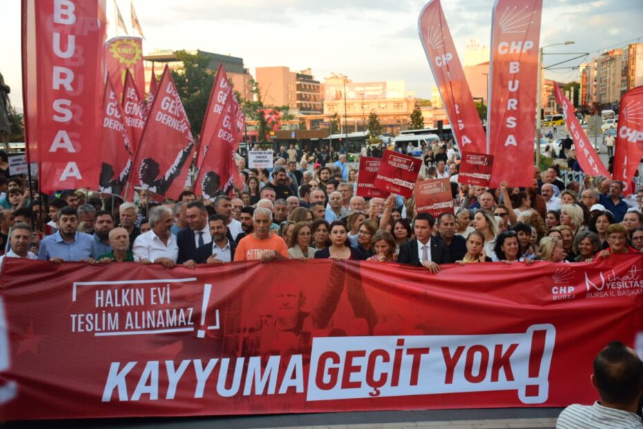 CHP Bursa’dan Kayyum Kararına Tepki