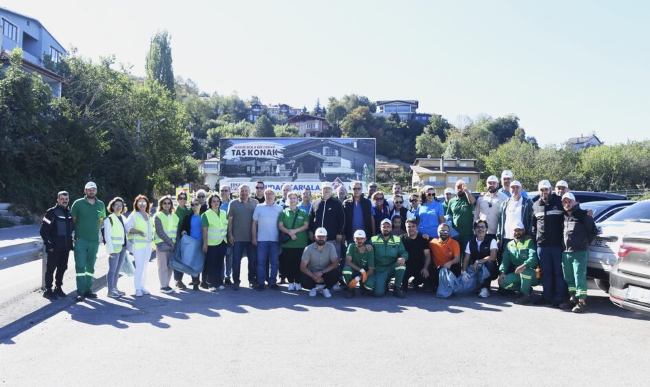 Daha temiz bir çevre için Osmangazi’de çöp toplama etkinliği