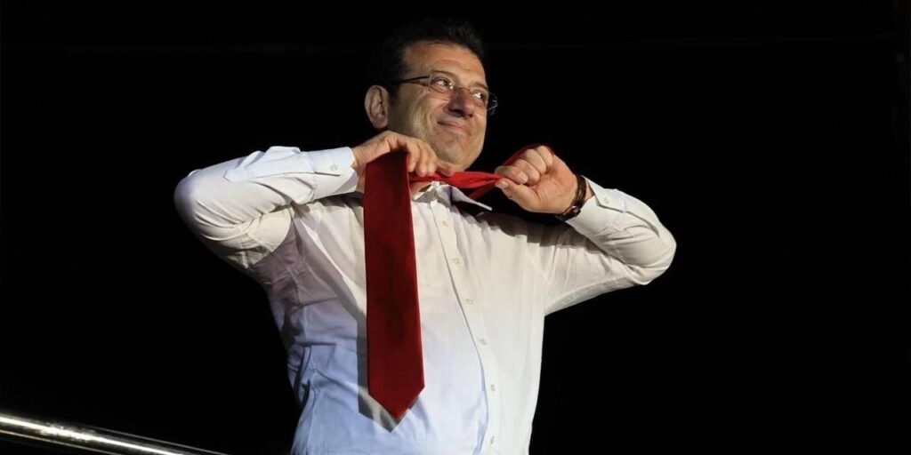 İmamoğlu hakkında açılan soruşturmaya suç duyurusu