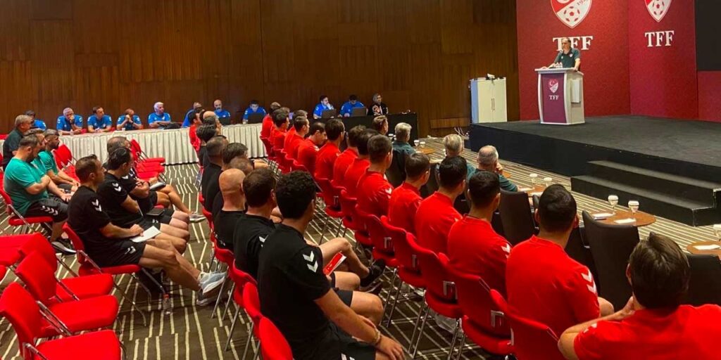 Süper Lig hakemleri ile MHK birbirine girdi