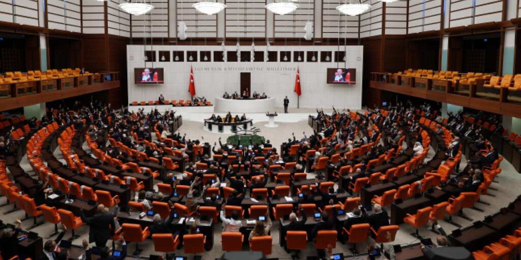 TBMM’de mesai yarın başlıyor!