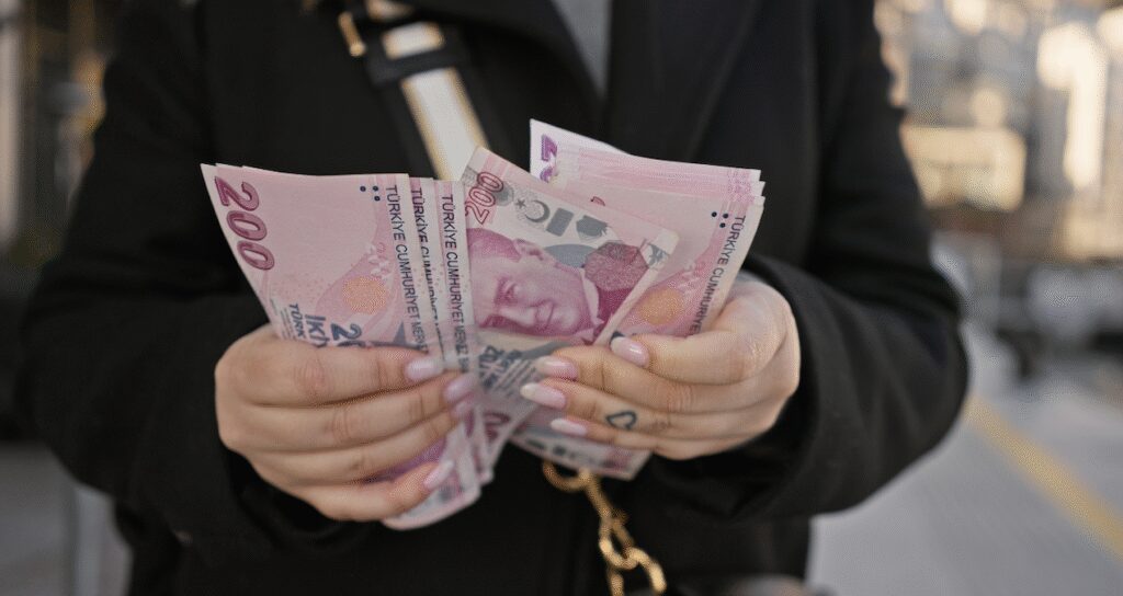 Türkiye’nin dev bankasında IBAN krizi