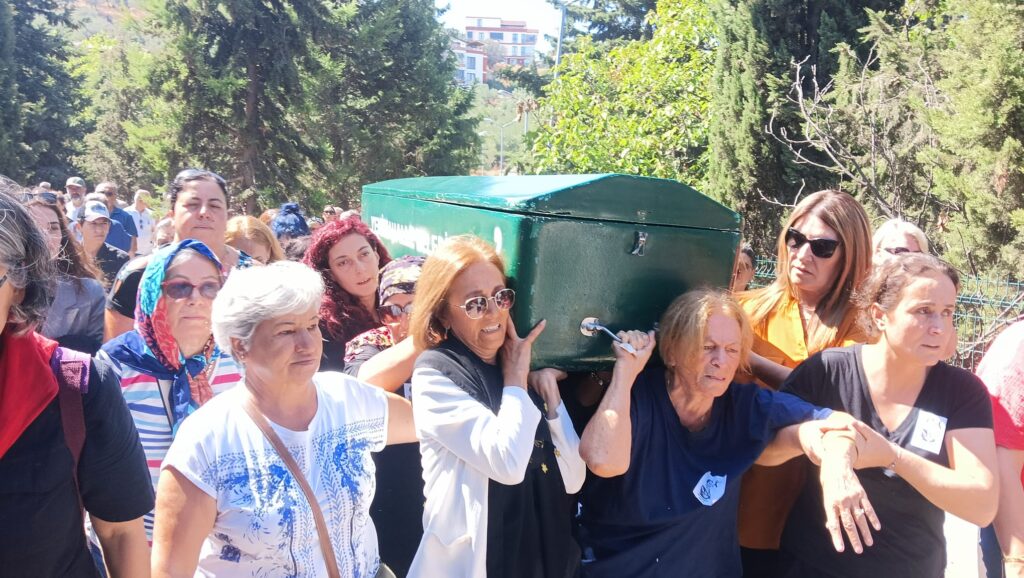 “Kadın Cinayetleri Bu Ülkenin En Karanlık Utancıdır”