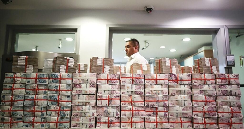 Bakanlıktan dış ticarette mevzuata aykırı davrananlara 9 milyar liralık ceza