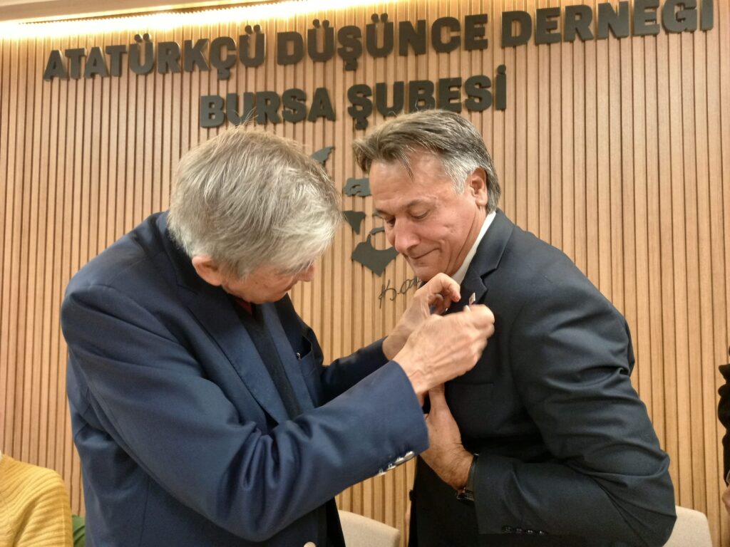 “Türkiye Vizyon Hatasının Bedelini Ağır Ödüyor”