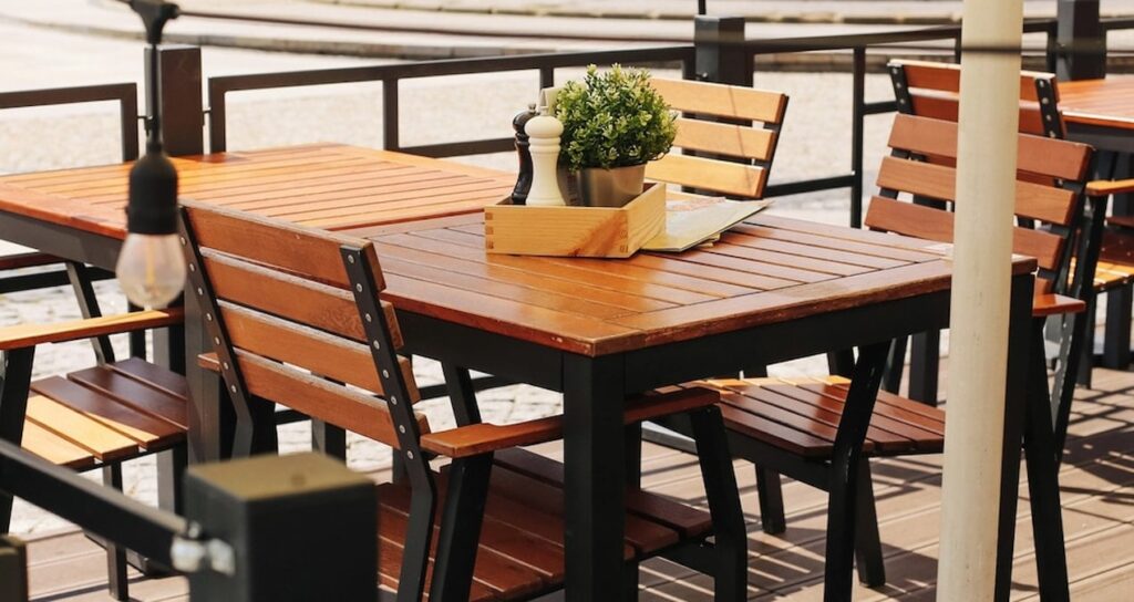 Etiketlerde yeni dönem başladı