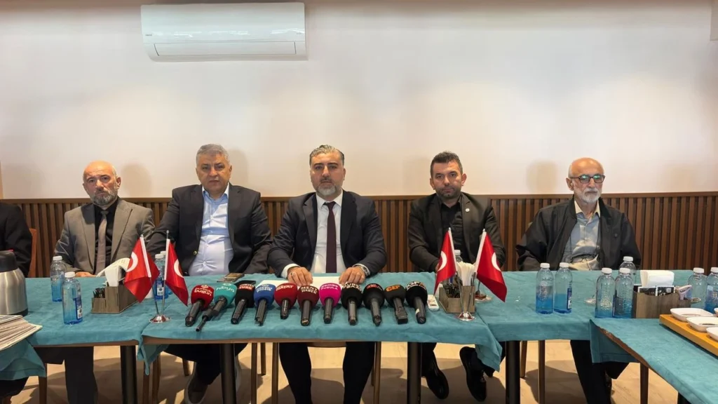 BİLDEF’te Deprem: 12 Hemşehri Derneği Topluca İstifa Etti!