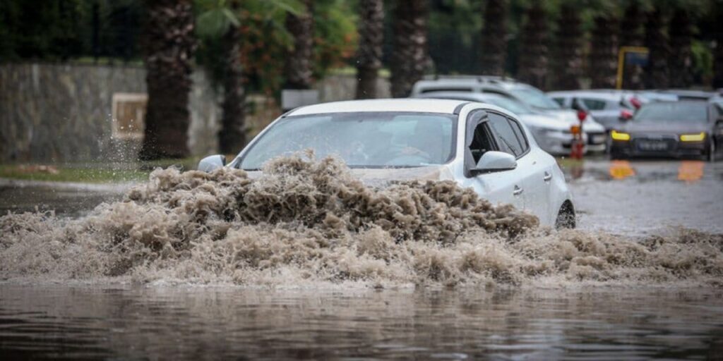 Meteoroloji’den 5 il için yeni ‘sel’ uyarısı