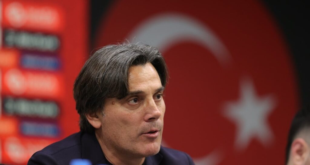 Montella tek başına tarih yazıyor