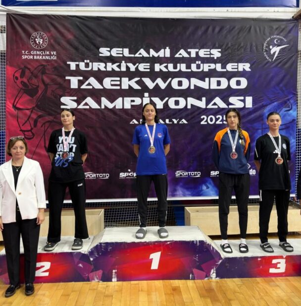 Osmangazili Taekwondocudan Bronz Madalya