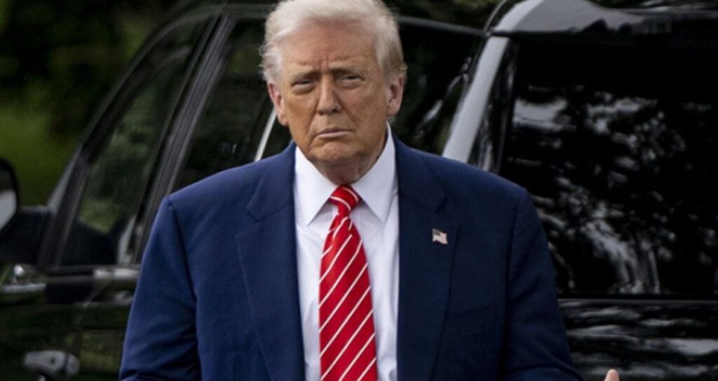 Trump’a pasaport şoku