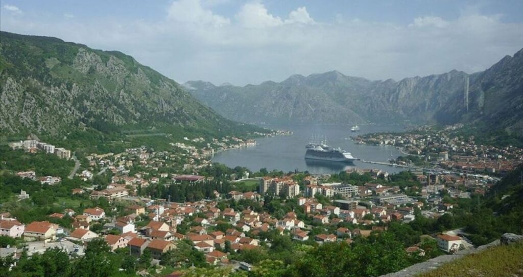 Türklerin en çok ziyaret ettiği ülke vize getiriyor!