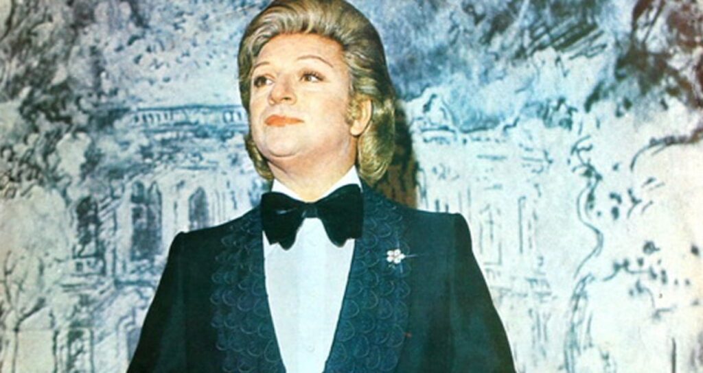 Zeki Müren filmine yasak