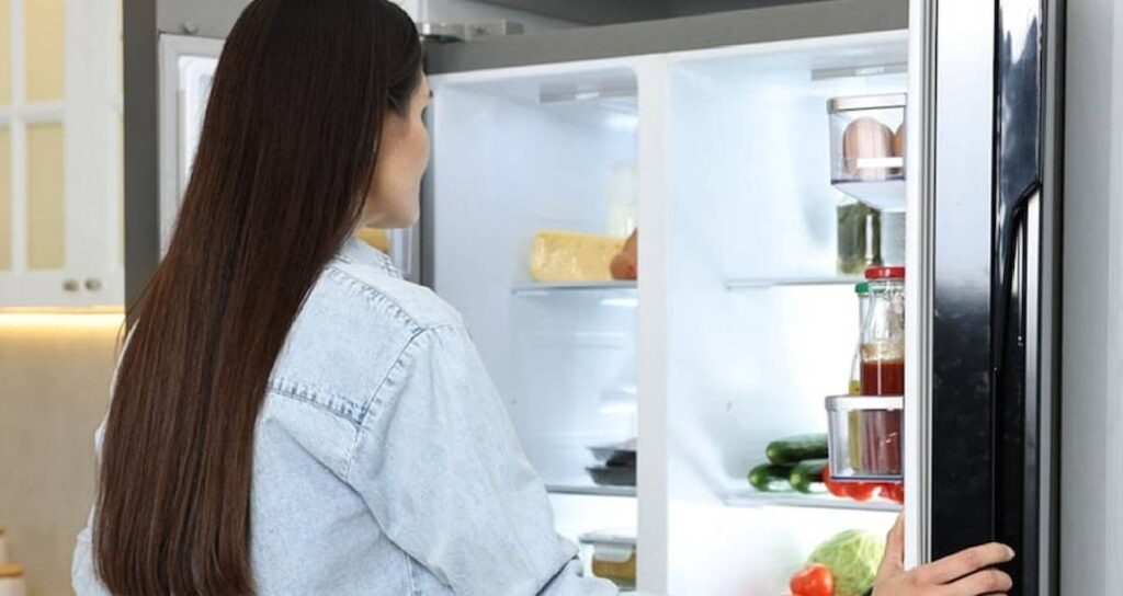 Bu yiyecekleri buzdolabına koyan hem cebinden hem de sağlığından olacak