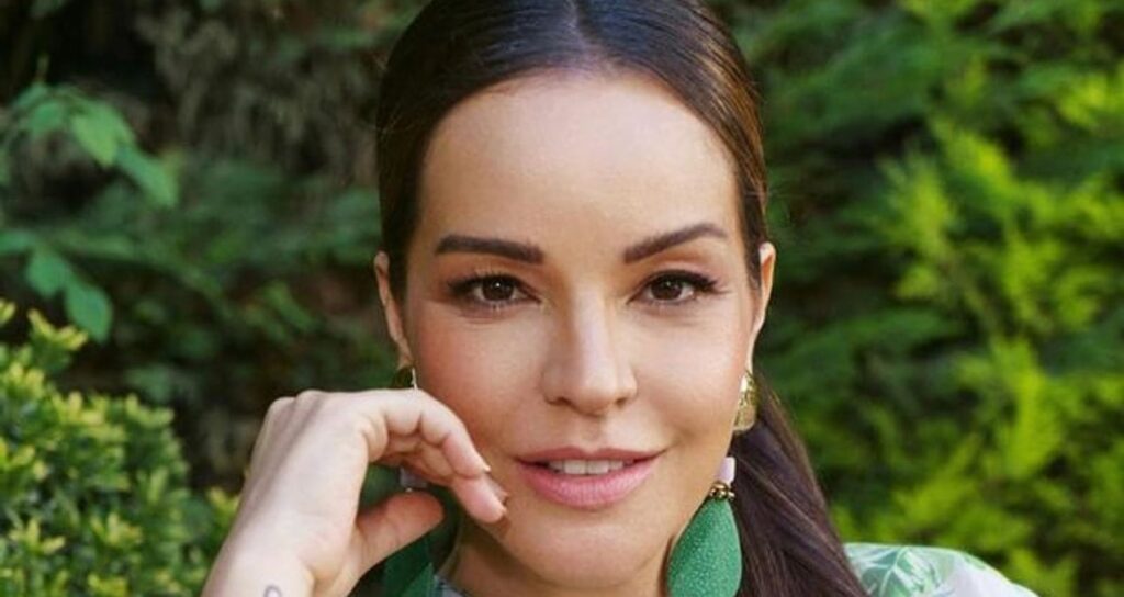 Sarışın oldu, sosyal medya ikiye bölündü!