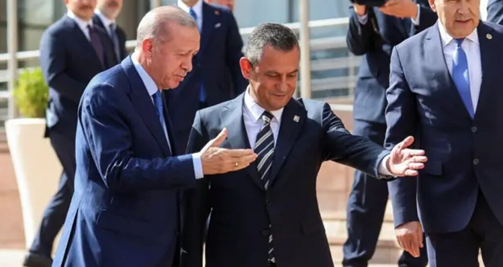 Son ankette sürpriz sonuç