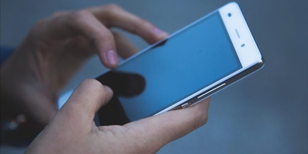 Yapay zeka ile müstehcen video tuzağı!