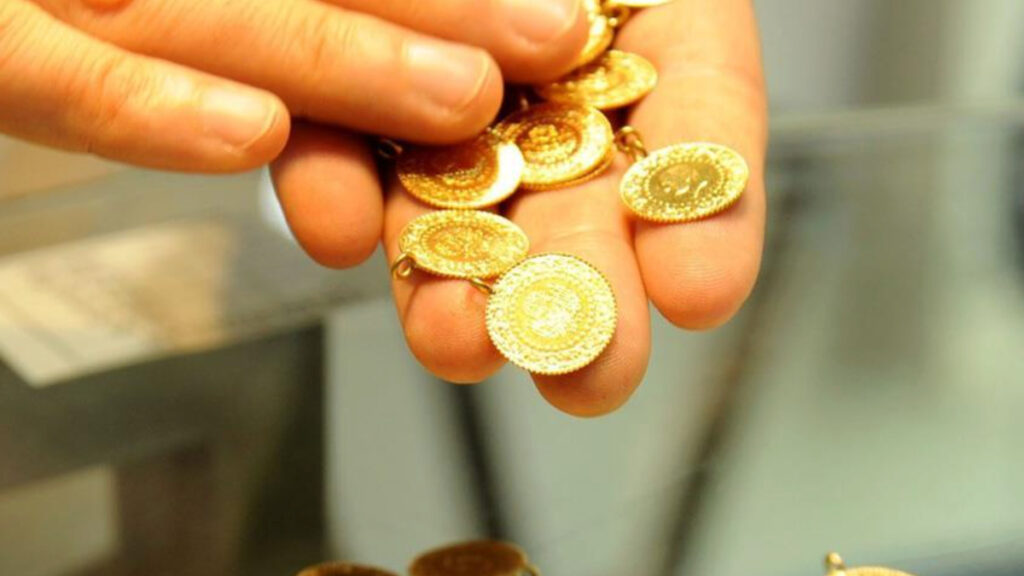 Altının gramı 5 bin 726 liradan işlem görüyor
