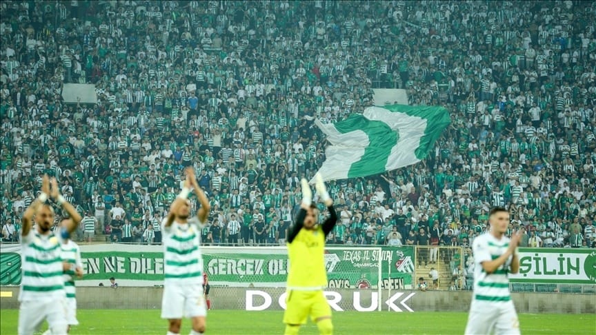 Bursaspor gümbür gümbür geliyor