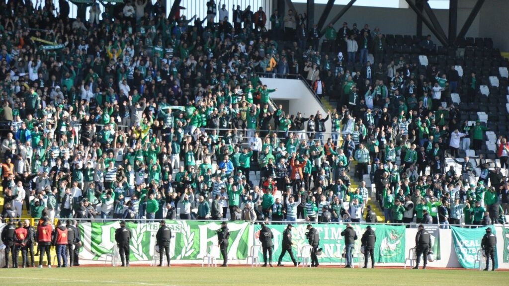 Bursaspor’a Leyla Zana cezası