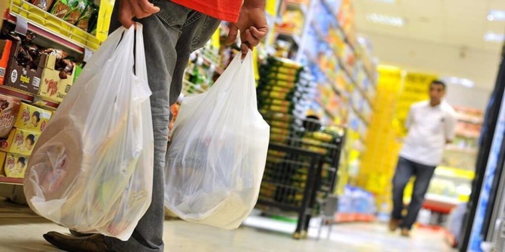 Yeni yılın plastik poşet fiyatı belli oldu