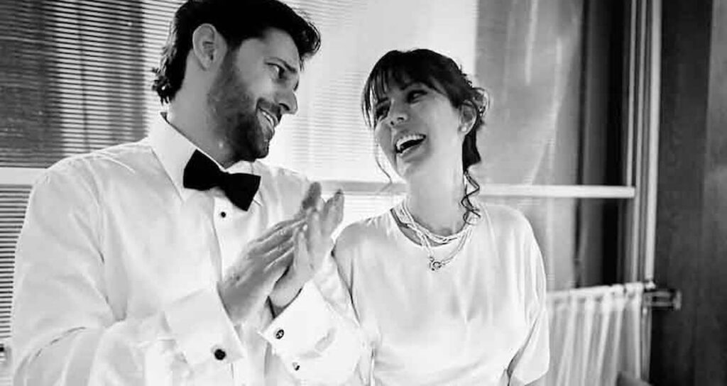 Yiğit Dikmen ve Elif Tezcan sessiz sedasız evlendi