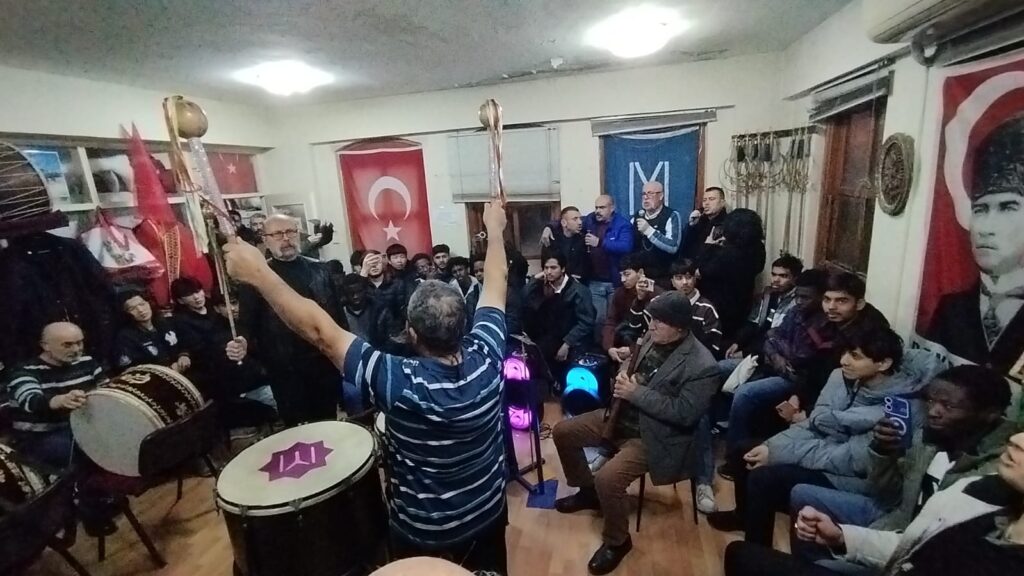 Tarihi Bursa Kayı Mehter Takımı’ndan Uluslararası Öğrencilere Mehter Dersi