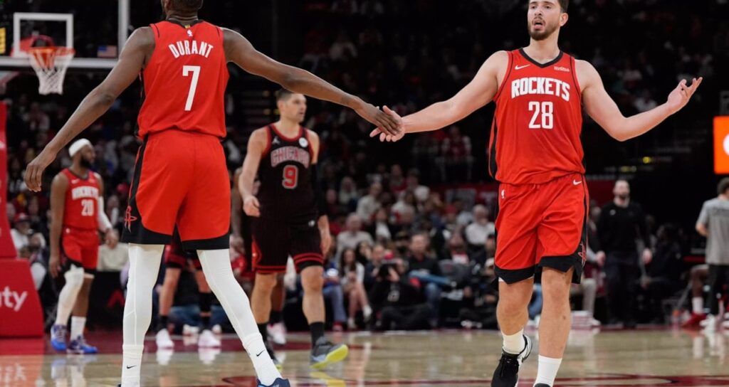 Alperen’den galibiyete 23 sayılık katkı