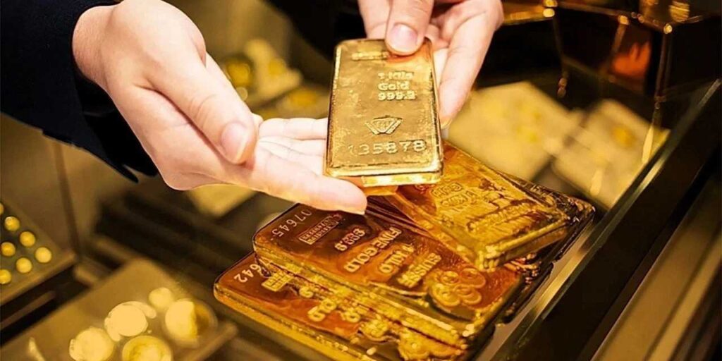 Altın rekor kırdı: Gram 7 bin liraya koşuyor!