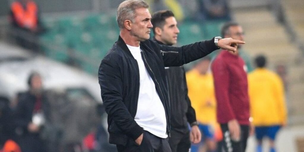 Bursaspor’da flaş ayrılık