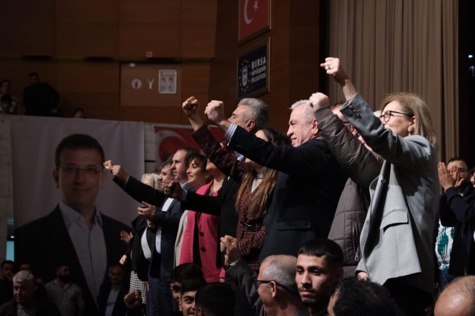 CHP Yıldırım’dan Gövde Gösterisi