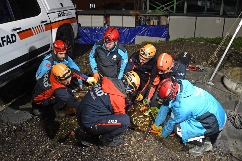 Osmangazi Ekipleri Gemlik Merkezli Deprem Tatbikatında Görev Aldı