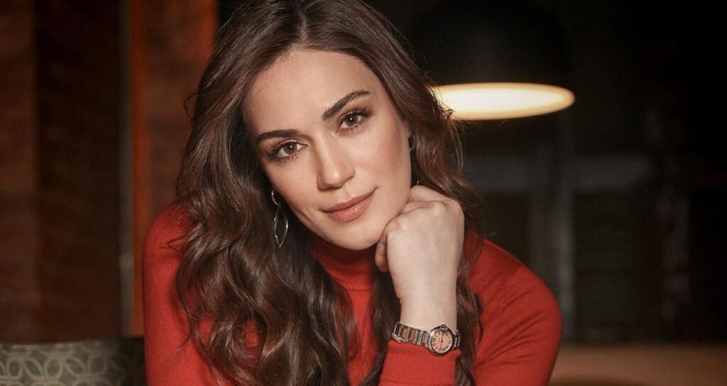 Özge Borak yeni aşka yelken açtı