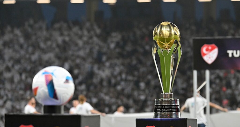 Süper Kupa maçlarının hakemleri belli oldu