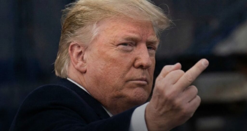 Trump’ın ‘orta parmak’ gösterip küfrettiği işçi zengin oldu